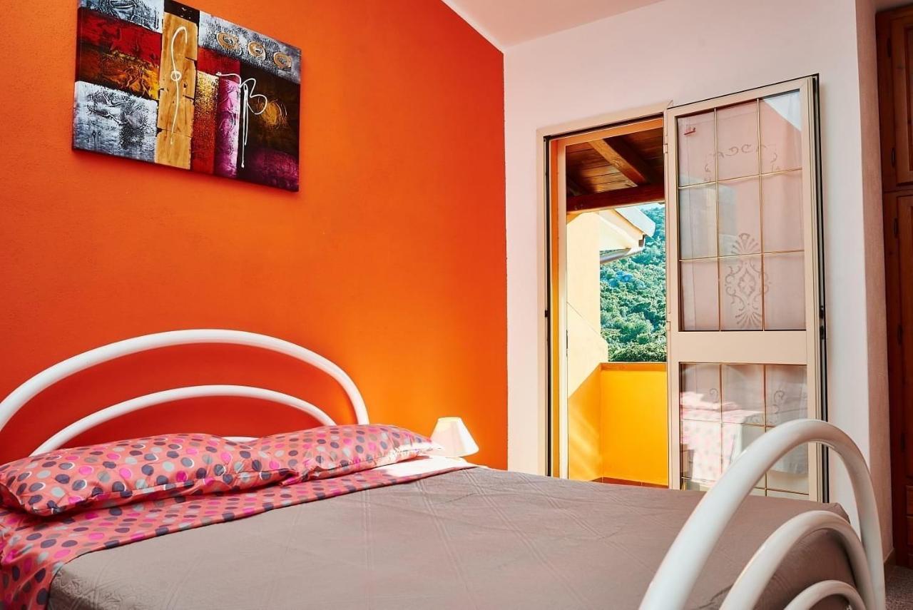 Cala Gonone, Casa I Piniアパートメント エクステリア 写真