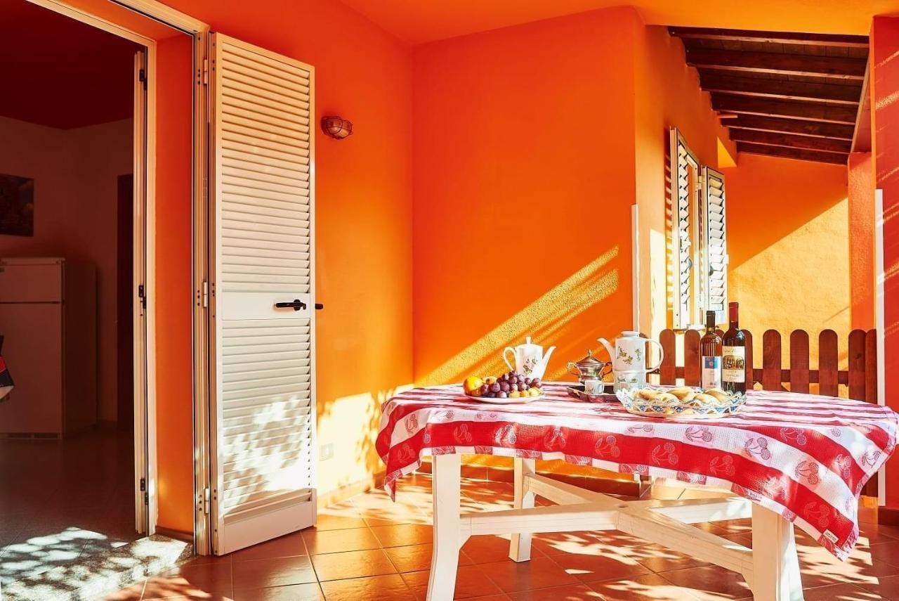 Cala Gonone, Casa I Piniアパートメント エクステリア 写真